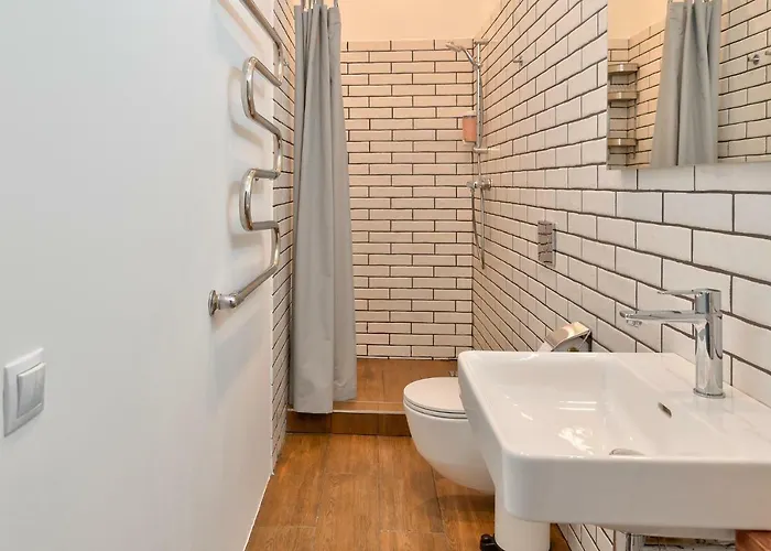 Dandelion Matisa With Free Parking Riga