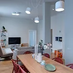 Dandelion Matisa With Free Parking Appartement Riga